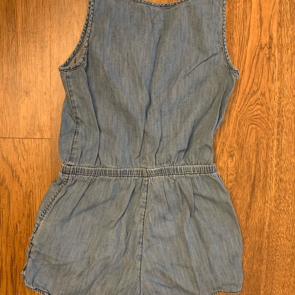 Romper - Picture 2 of 4